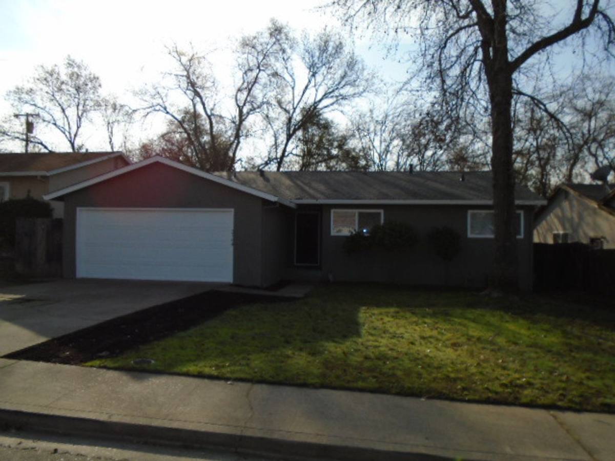 House for rent at 2104 N Cirby Way, Roseville, CA 95661