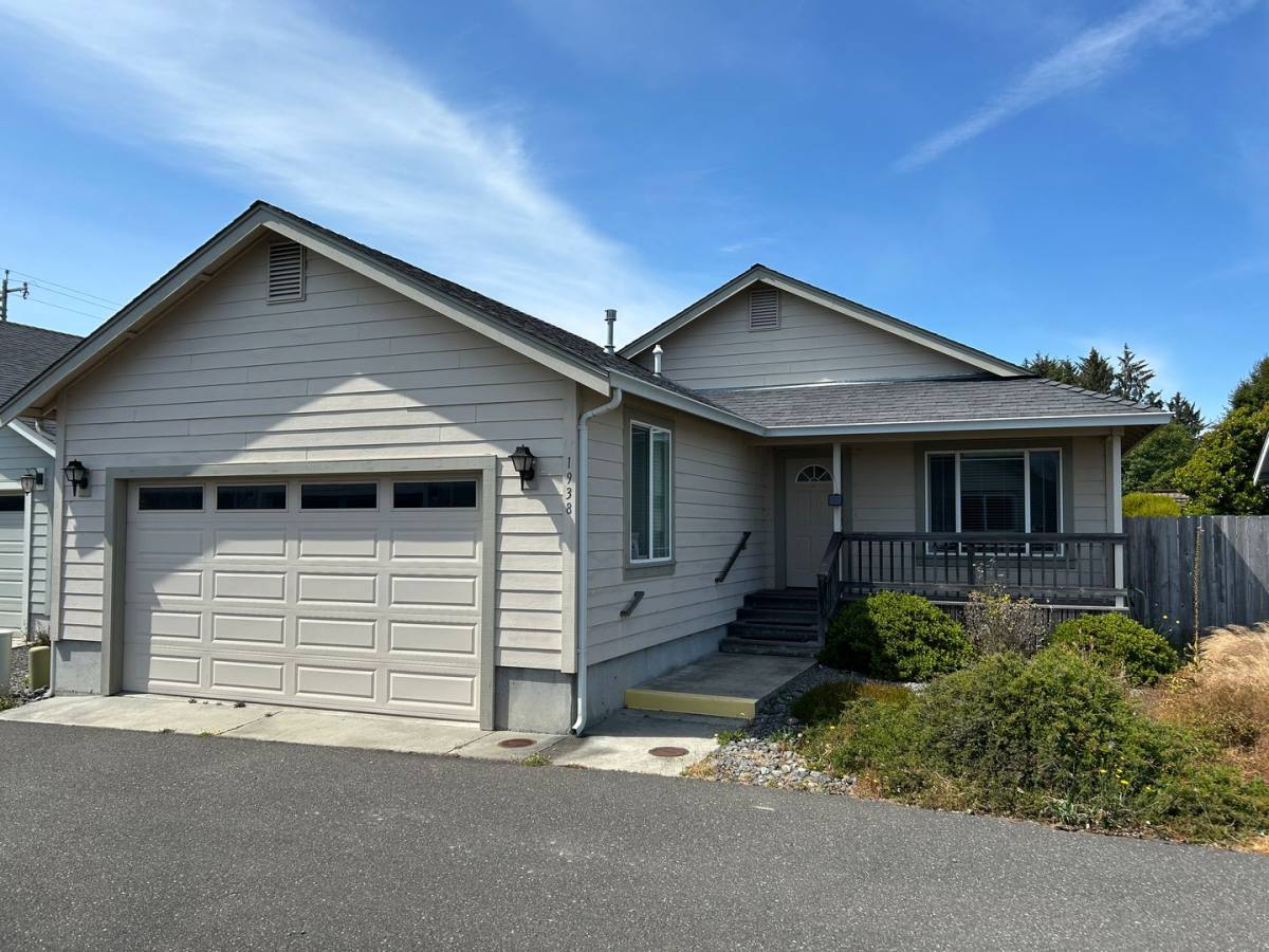 House for rent at 1938 Elmwood Place, McKinleyville, CA 95519