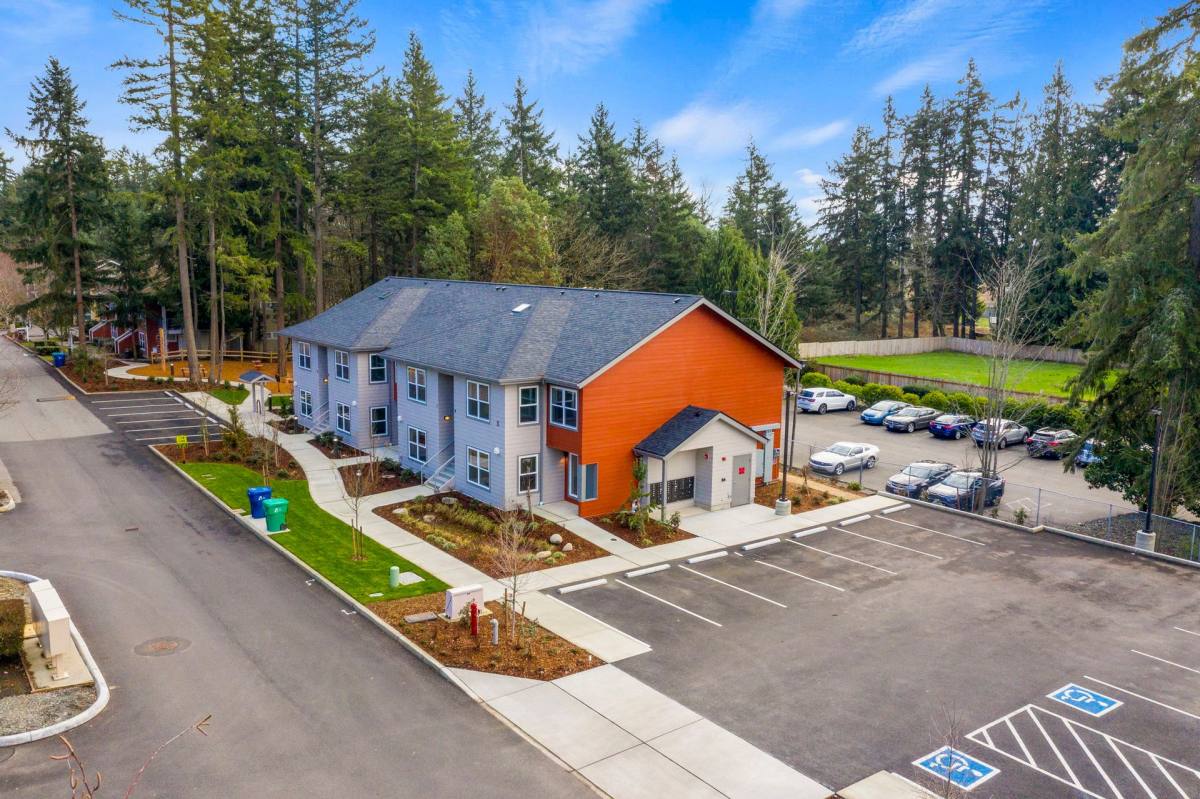 204 Lilly Rd NE, Olympia, WA 98506