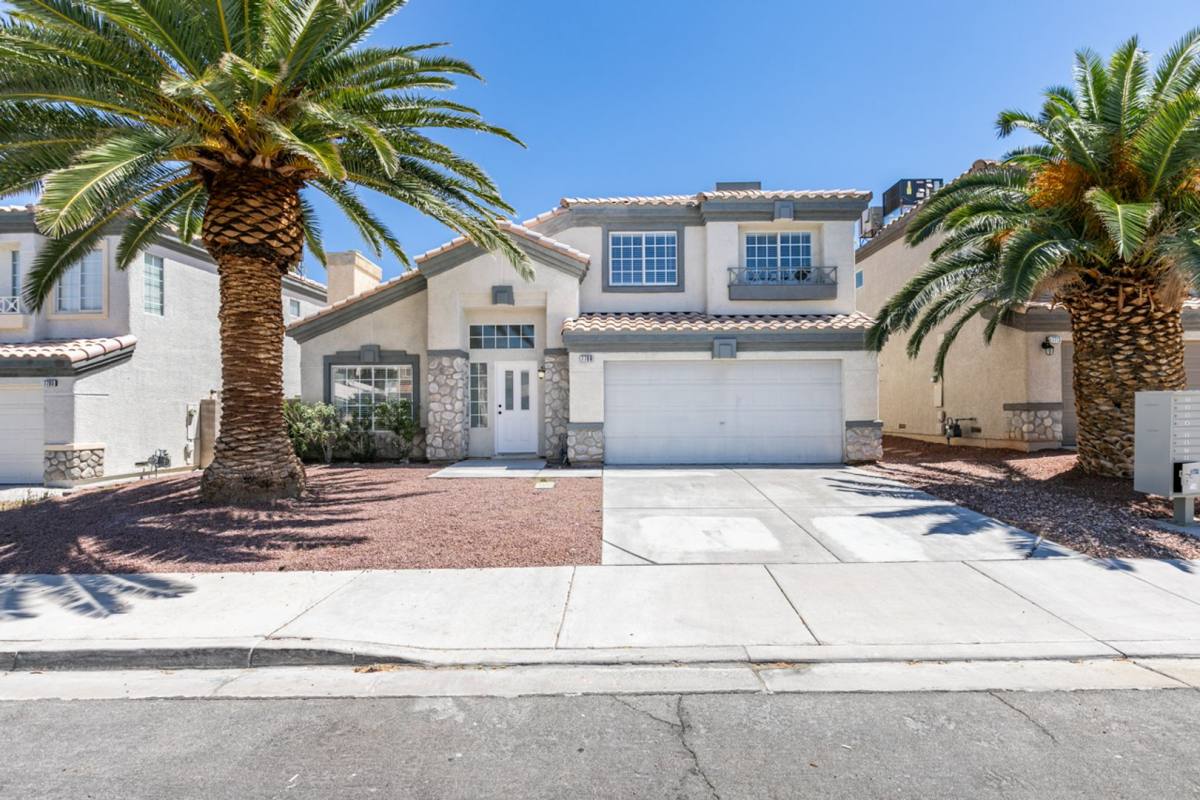 House for rent at 7709 Meadowrobin Ave, Las Vegas, NV 89131