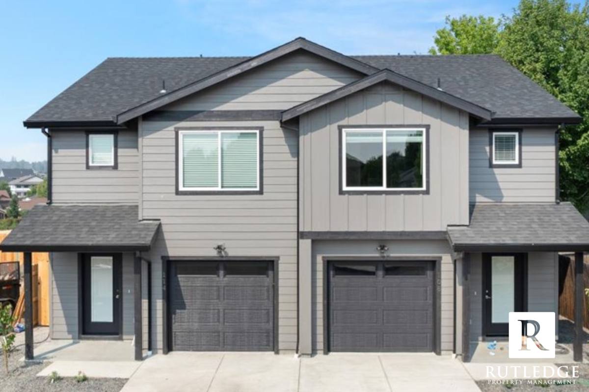 Townhouse for rent at 153 Bailee Way, Eagle Point, OR 97524
