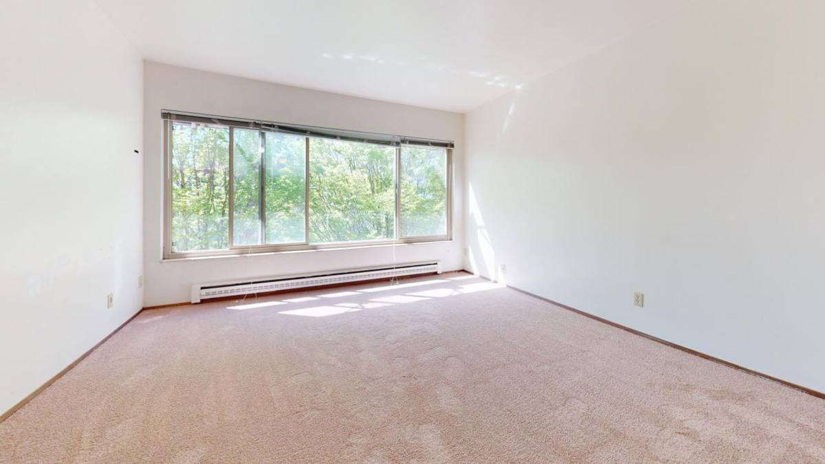Apartment for rent at 4120 Brooklyn Ave NE, Seattle, WA 98105