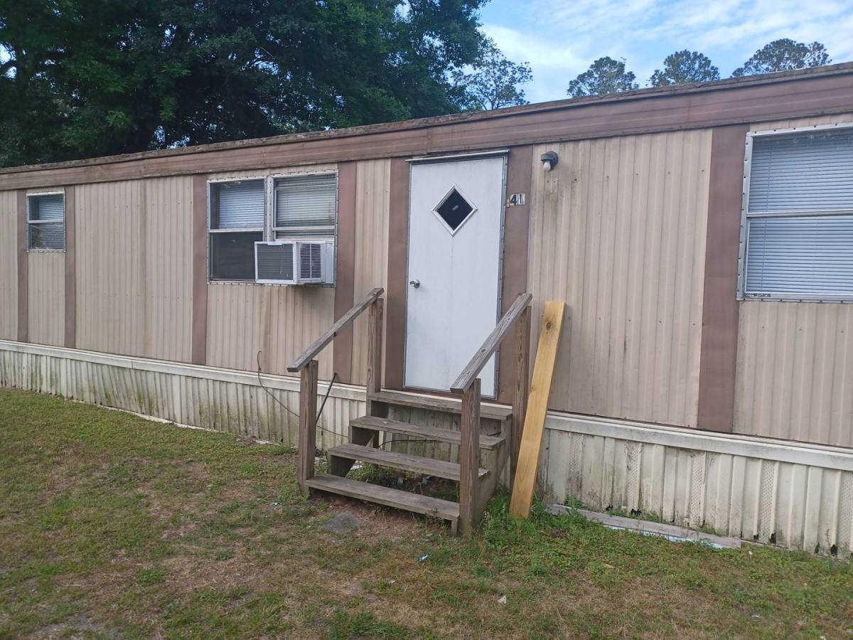 Apartment for rent at 564 Talmadge Rd, Walthourville, GA 31333