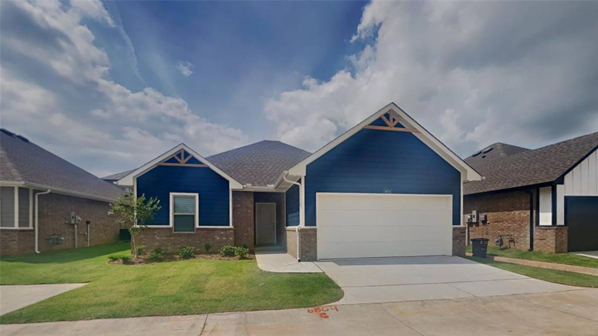 House for rent at 6817 Labelle Dr, Oklahoma City, OK 73132