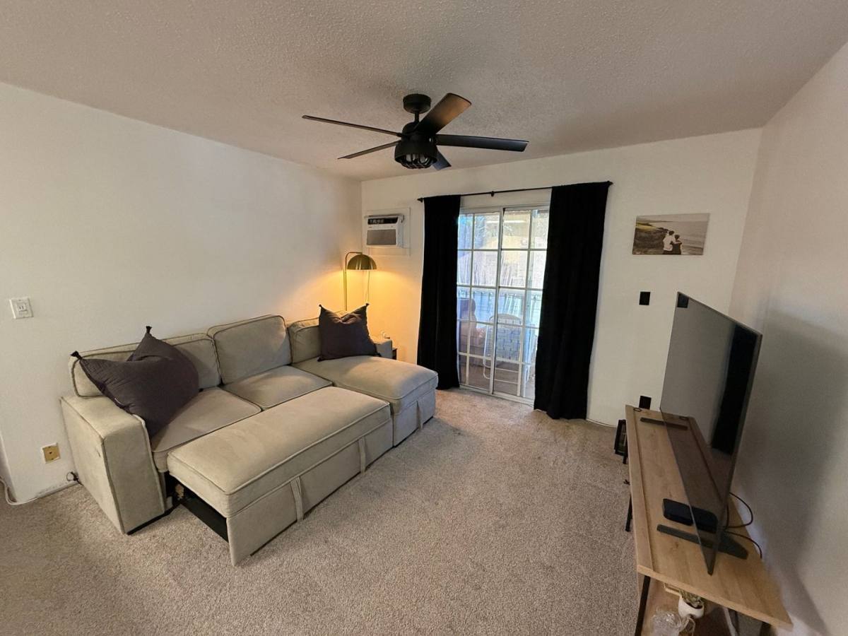 Apartment for rent at 140 Uwapo Rd, Kihei, HI 96753