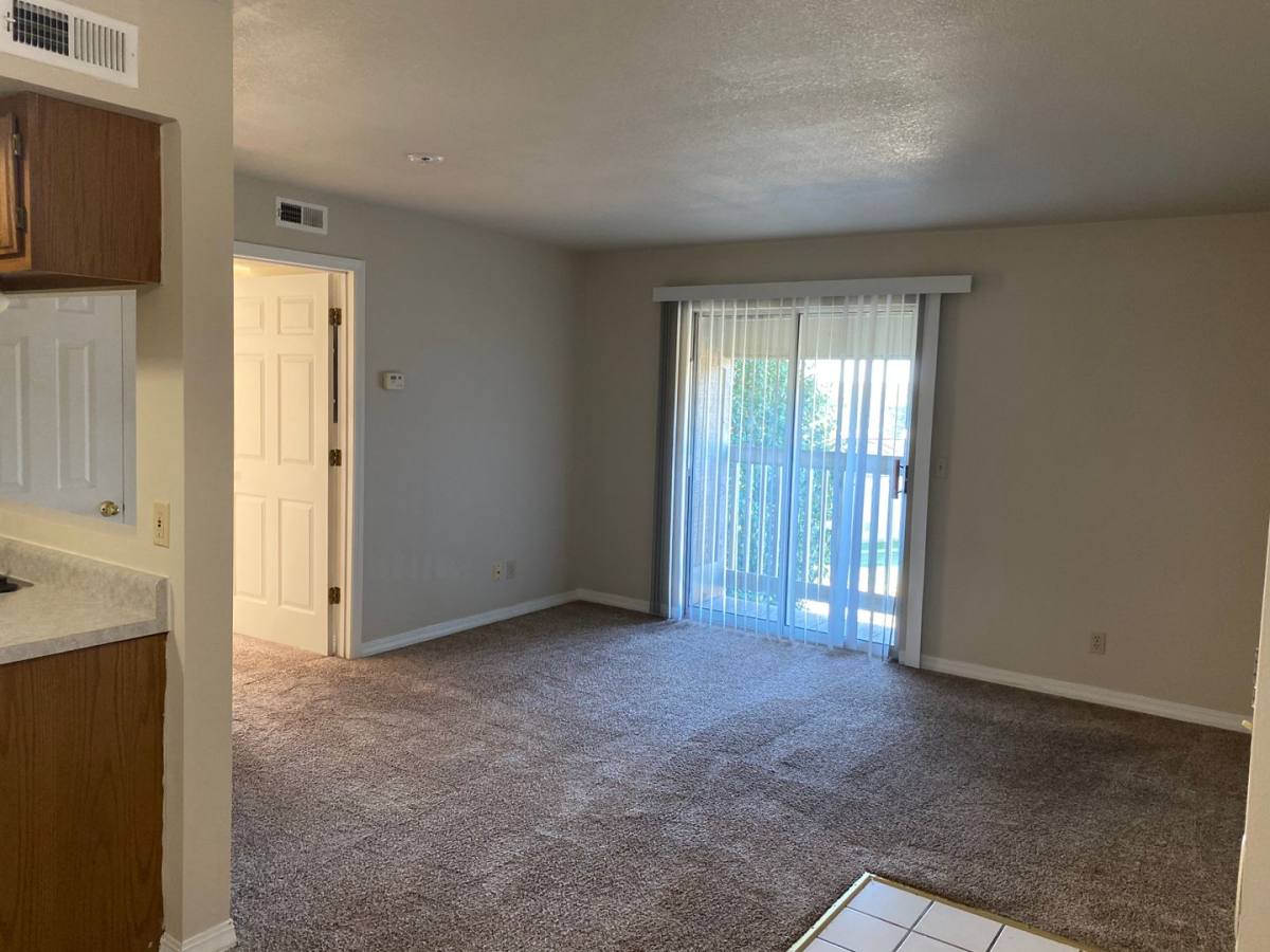 Apartment for rent at 2400 McFarland Dr #H202, West Plains, MO 65775