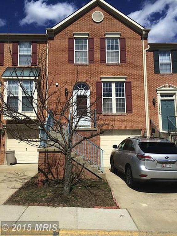 Townhouse for rent at 13537 Hayworth Dr, Potomac, MD 20854