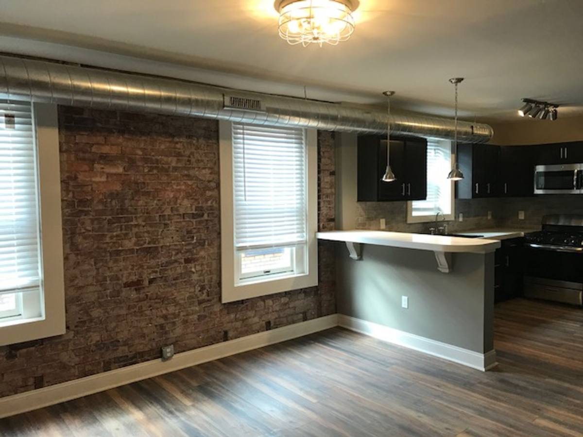 Apartment for rent at 5821 E Liberty Blvd, Pittsburgh, PA 15206