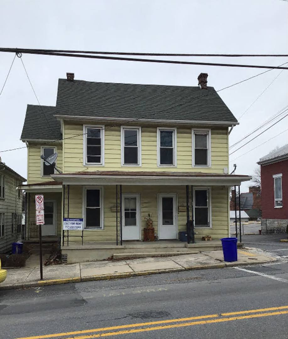 Apartment for rent at 113 E Orange St, Shippensburg, PA 17257