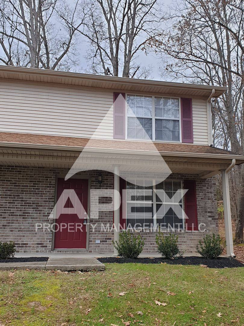 Townhouse for rent at 7950 Andersonville Pike, Knoxville, TN 37938