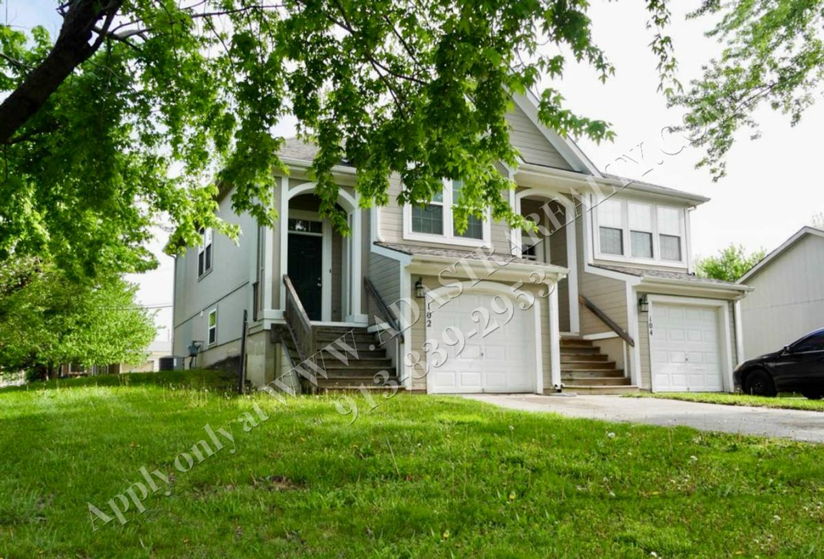 House for rent at 102 E Pacific Dr, Belton, MO 64012
