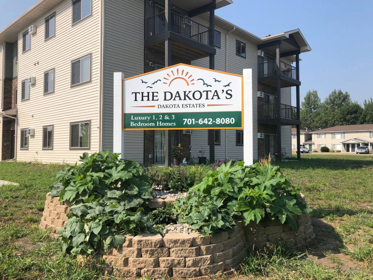 Apartment for rent at 901 8th Ave S, Wahpeton, ND 58075
