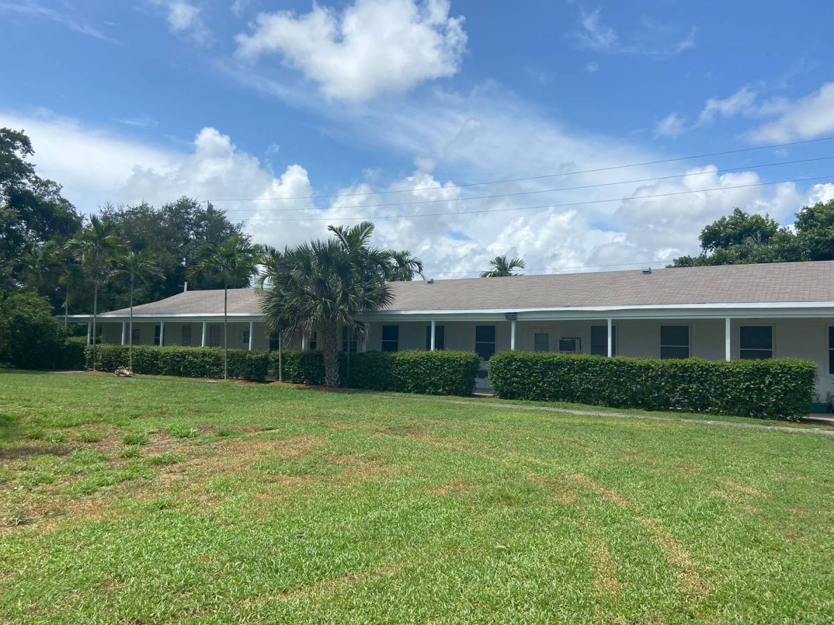 Apartment for rent at 3000 NW 5th Ave, Boca Raton, FL 33431