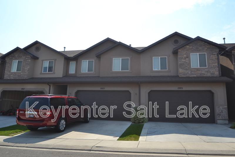 Townhouse for rent at 1989 N Belmont Dr, Saratoga Springs, UT 84045