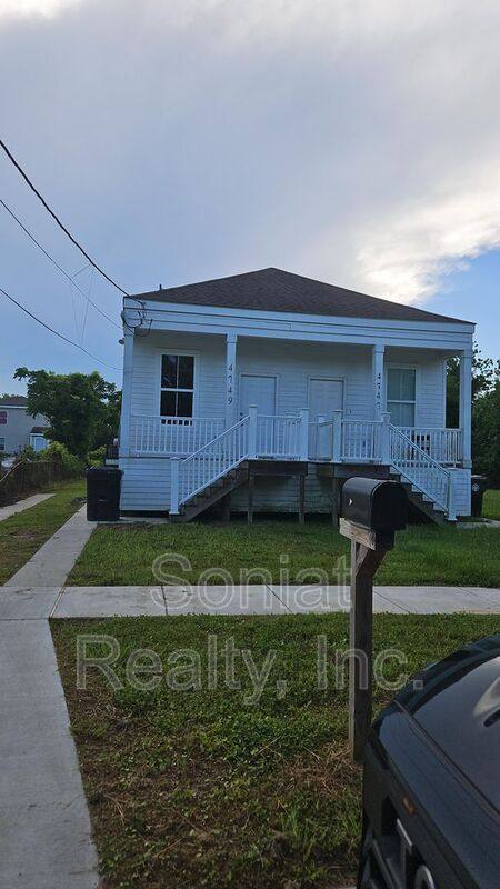 Apartment for rent at 4749 Eastview Dr, New Orleans, LA 70126