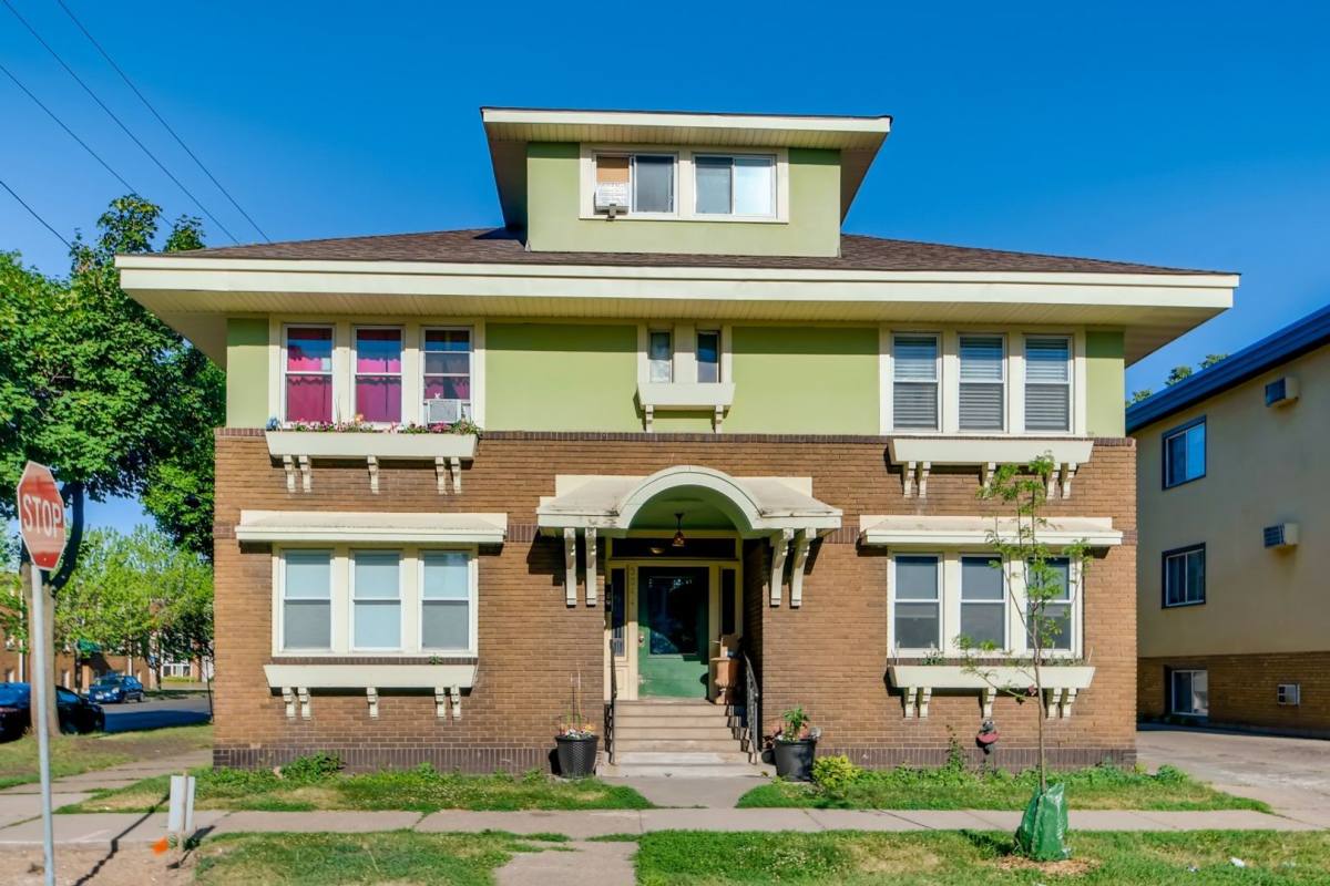 Apartment for rent at 3044 Pleasant Ave S, Minneapolis, MN 55408