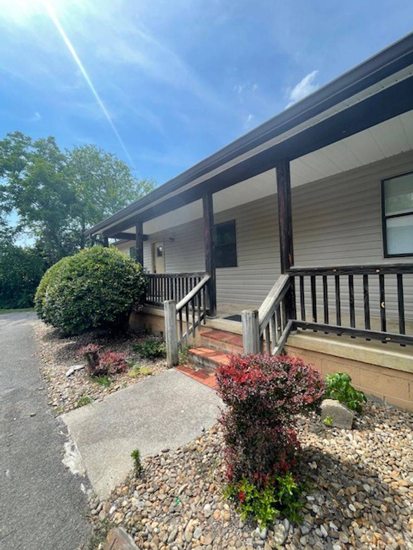 Apartment for rent at 3621 Cardin Lane, Maryville, TN 37804