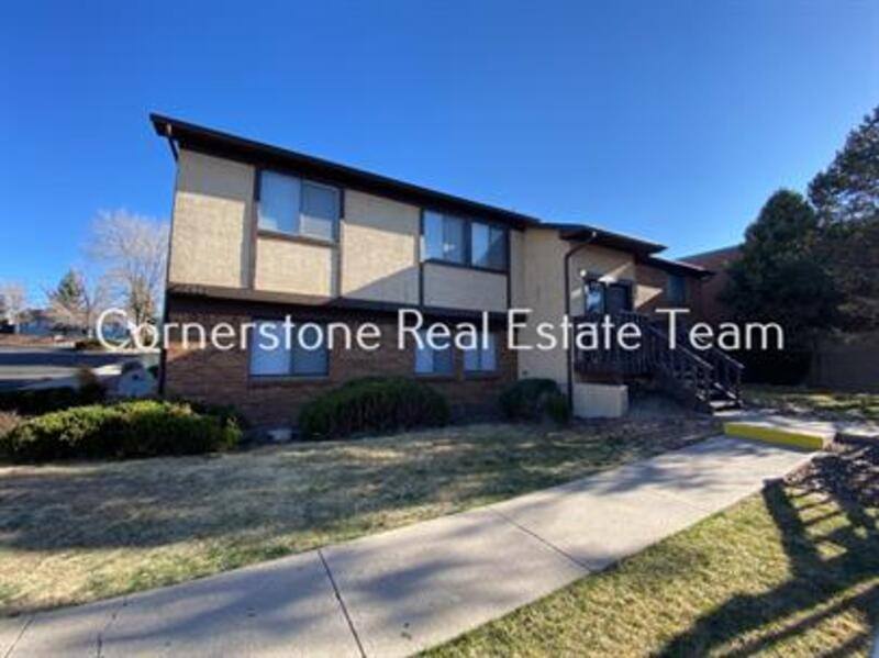 Condo for rent at 2627 E Uintah St #C, Colorado Springs, CO 80909