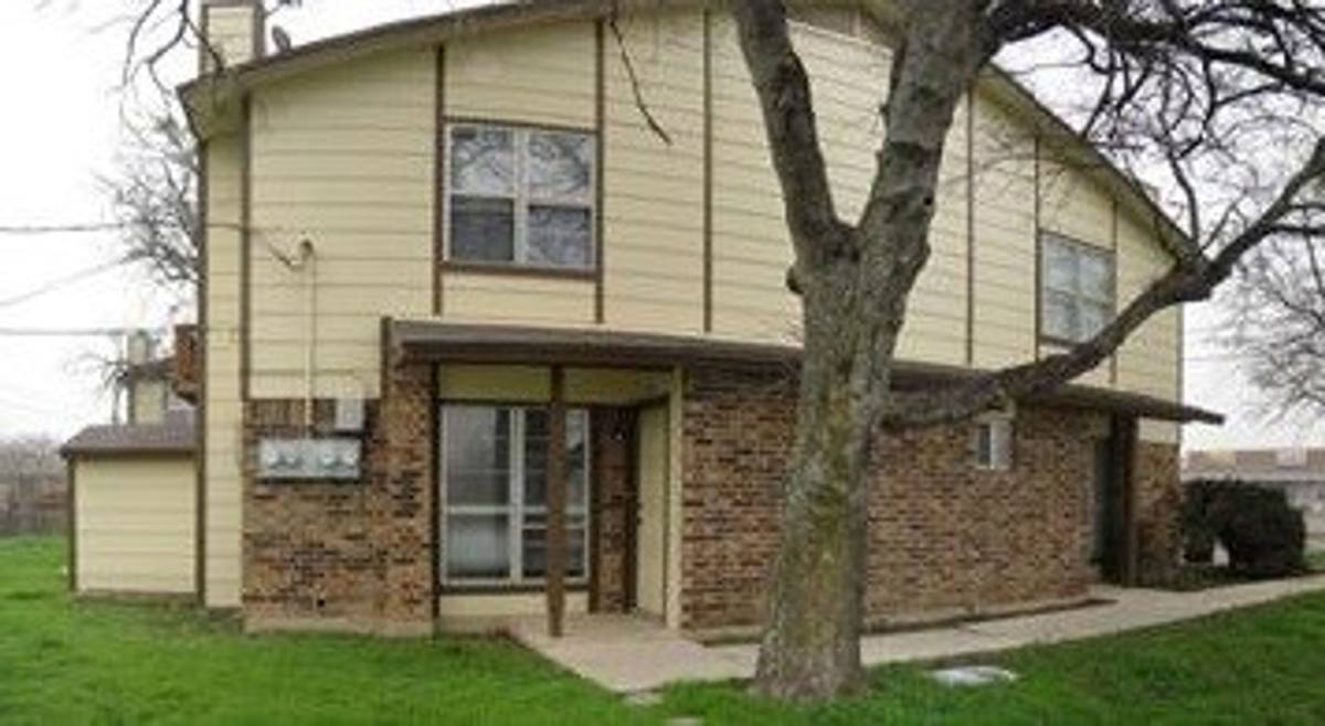 Apartment for rent at 3001 Lake Rd, Killeen, TX 76543