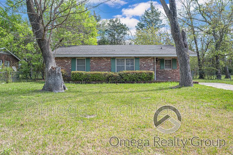 House for rent at 3241 Elsberry Rd, Montgomery, AL 36116