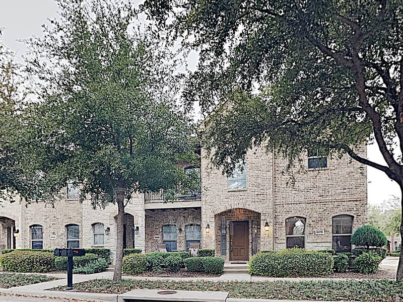 Townhouse for rent at 6876 Livorno Lane, Frisco, TX 75034