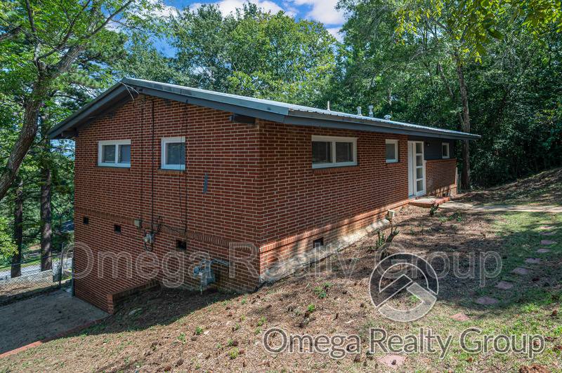 House for rent at 2406 8th Ave, Phenix City, AL 36867