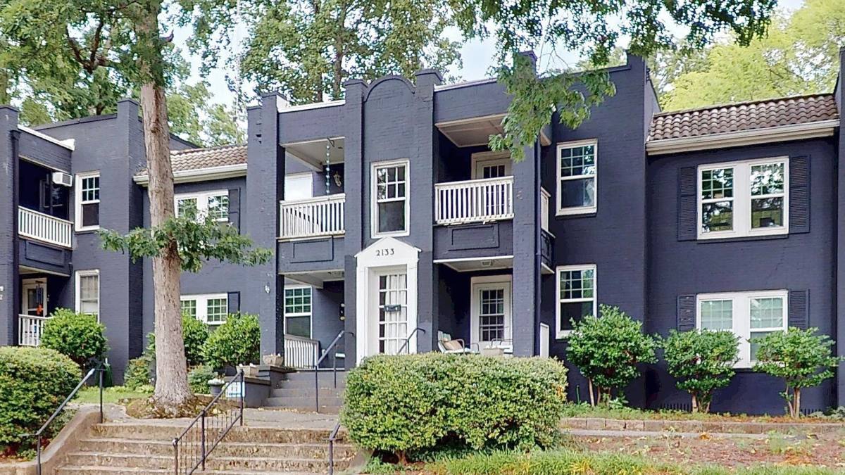 Apartment for rent at 2131 Kirkwood Ave, Charlotte, NC 28203