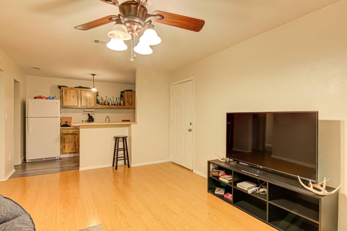 Condo for rent at 1015 SW 9th St #D-22, Gainesville, FL 32601