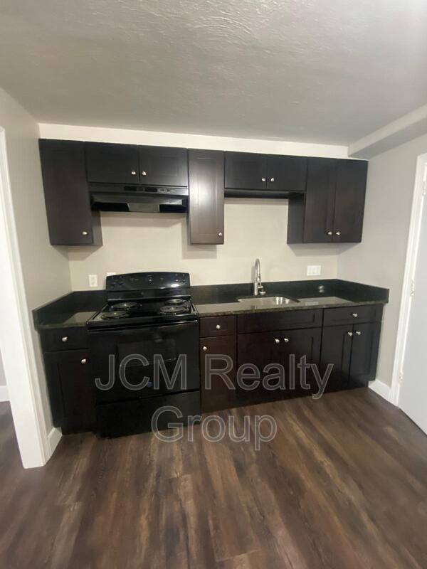 Apartment for rent at 108 Franklin St #19, Lynn, MA 01902