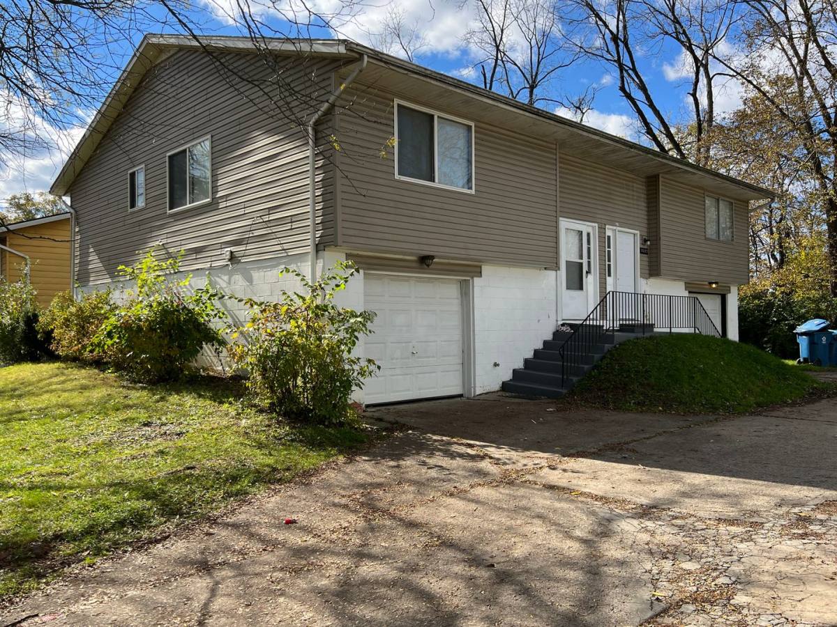 Apartment for rent at 3535-3537 Golden Meadows Court, Dayton, OH 45404