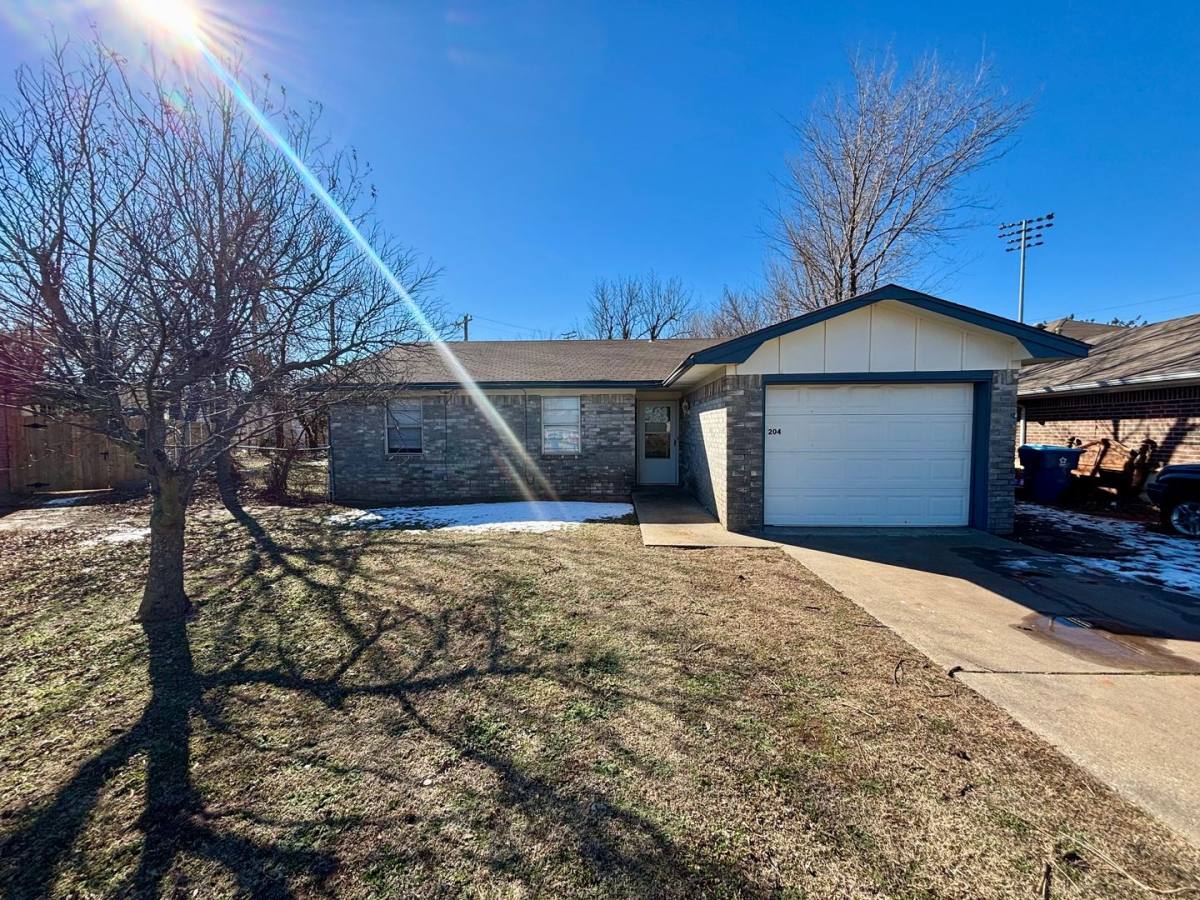 House for rent at 204 Gath Circle, Tuttle, OK 73089