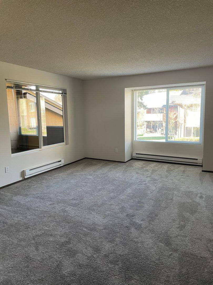 Apartment for rent at 2146 S Union Ave, Tacoma, WA 98405