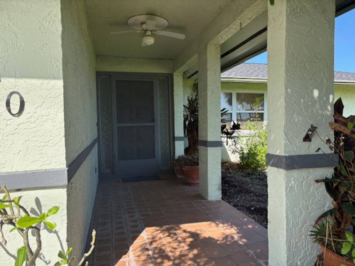 House for rent at 3720 Country Club Blvd, Cape Coral, FL 33904