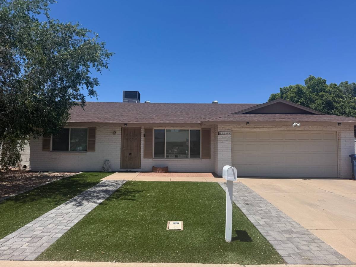 House for rent at 1104 W Mission Dr, Chandler, AZ 85224