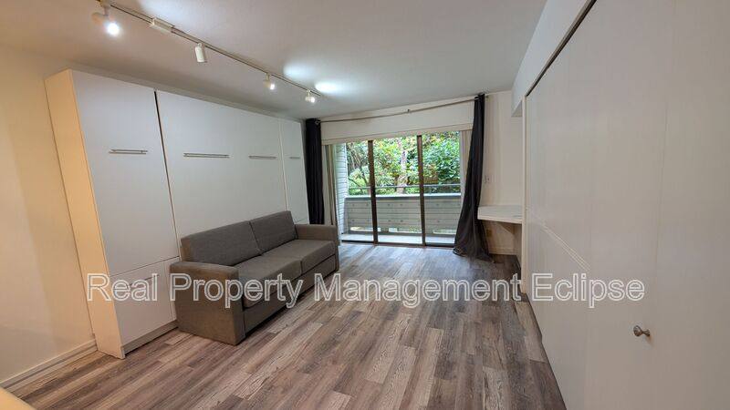 Condo for rent at 211 Summit Ave E #S-212, Seattle, WA 98102