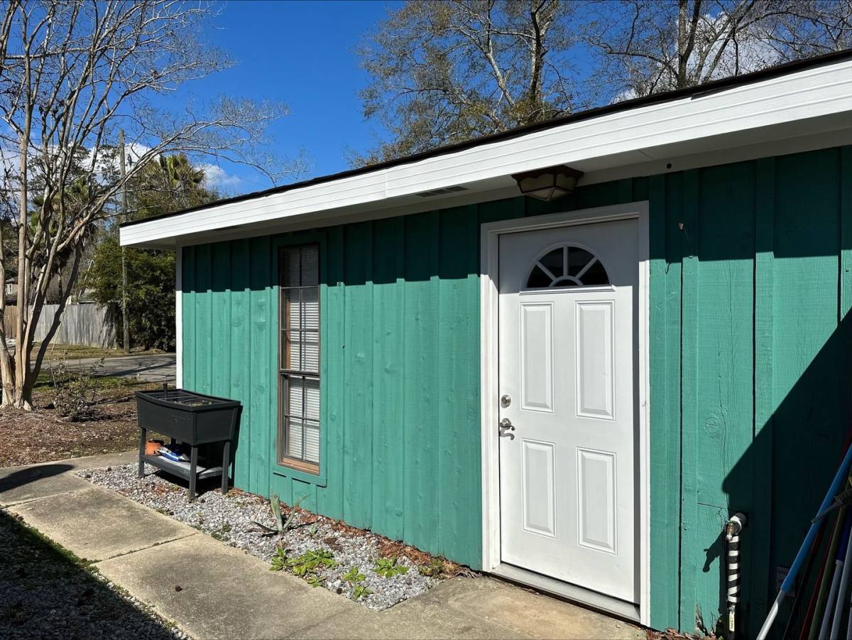 Apartment for rent at 2143 Webster St, Mandeville, LA 70448
