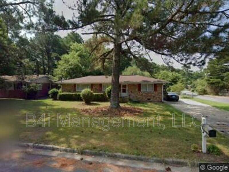 House for rent at 2835 Middleburg Dr, Atlanta, GA 30349