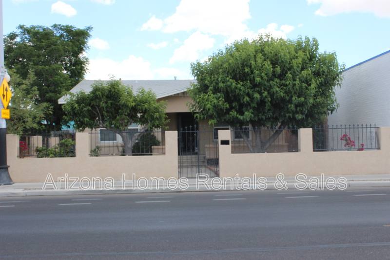 House for rent at 827 S 6th Ave, Tucson, AZ 85701