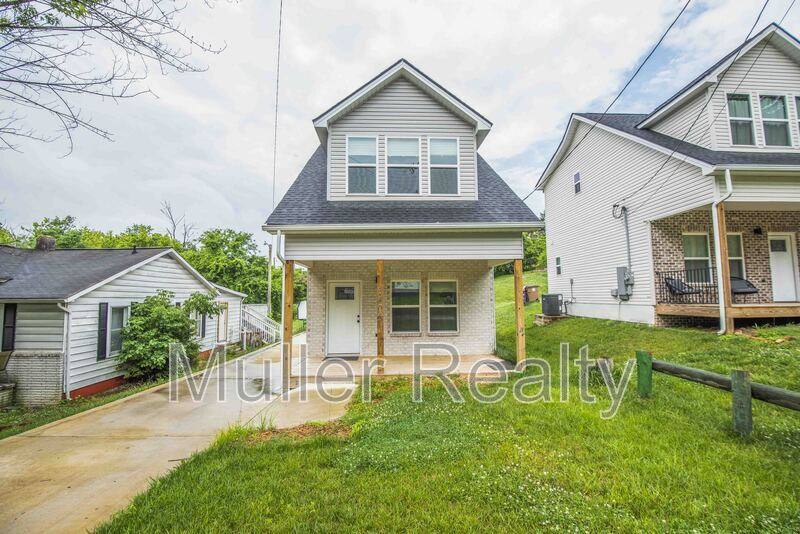 House for rent at 3405 Gap Rd, Knoxville, TN 37921
