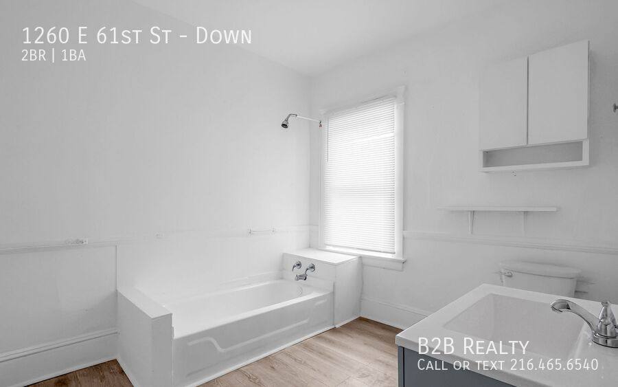 Apartment for rent at 1260 E 61st St, Cleveland, OH 44103