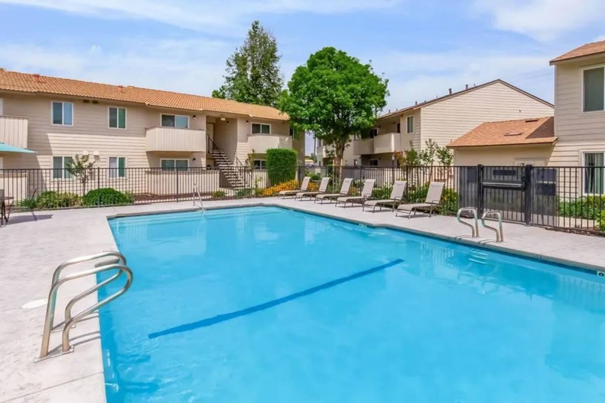 Apartment for rent at 333 N Olive St, Lemoore, CA 93245