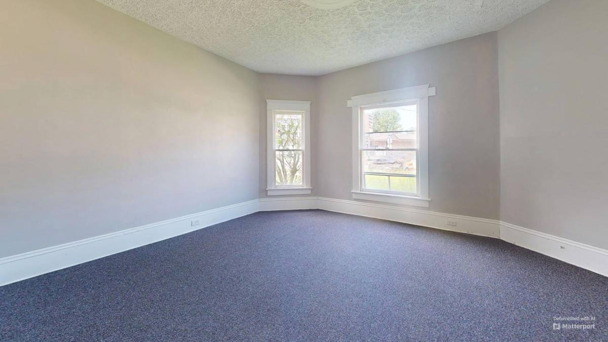 Apartment for rent at 1072 Wooster Rd W, Barberton, OH 44203