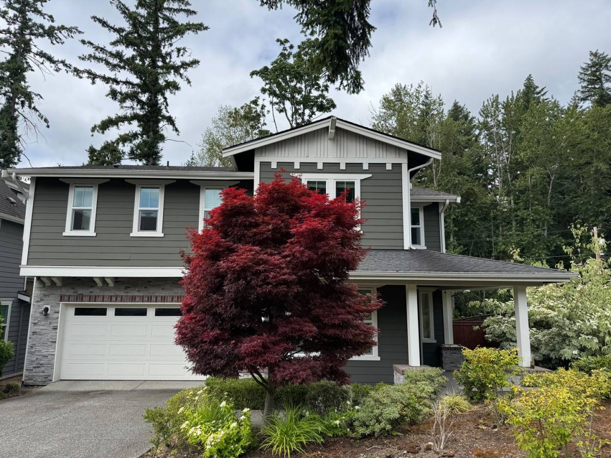 House for rent at 12515 78th Lane NE, Kirkland, WA 98034