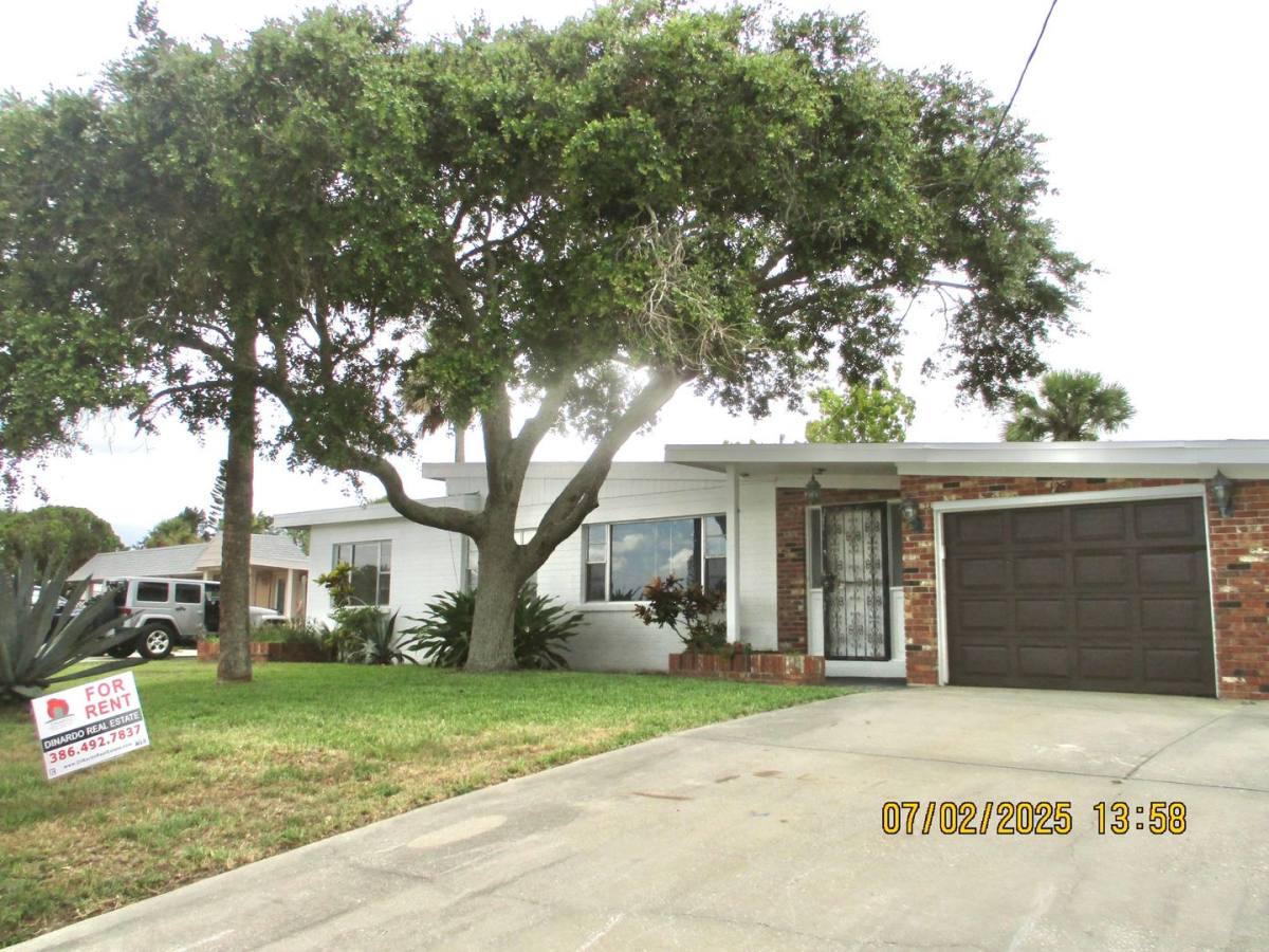 House for rent at 1259 Waverly Dr, Daytona Beach, FL 32118