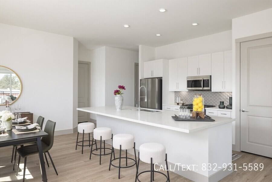 Apartment for rent at 2148 Bevis St #BEH3, Houston, TX 77008
