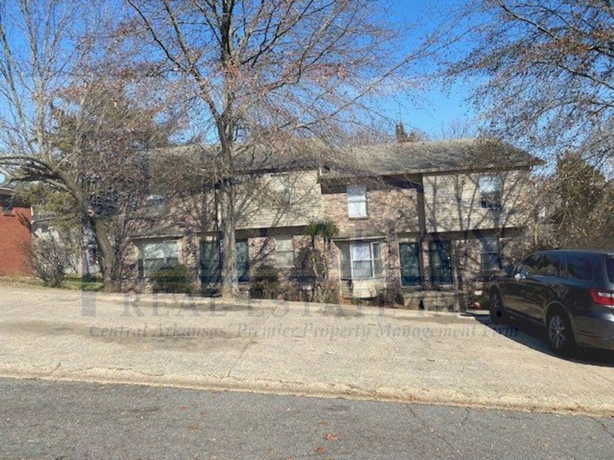 Apartment for rent at 114 Rim Rock, North Little Rock, AR 72116