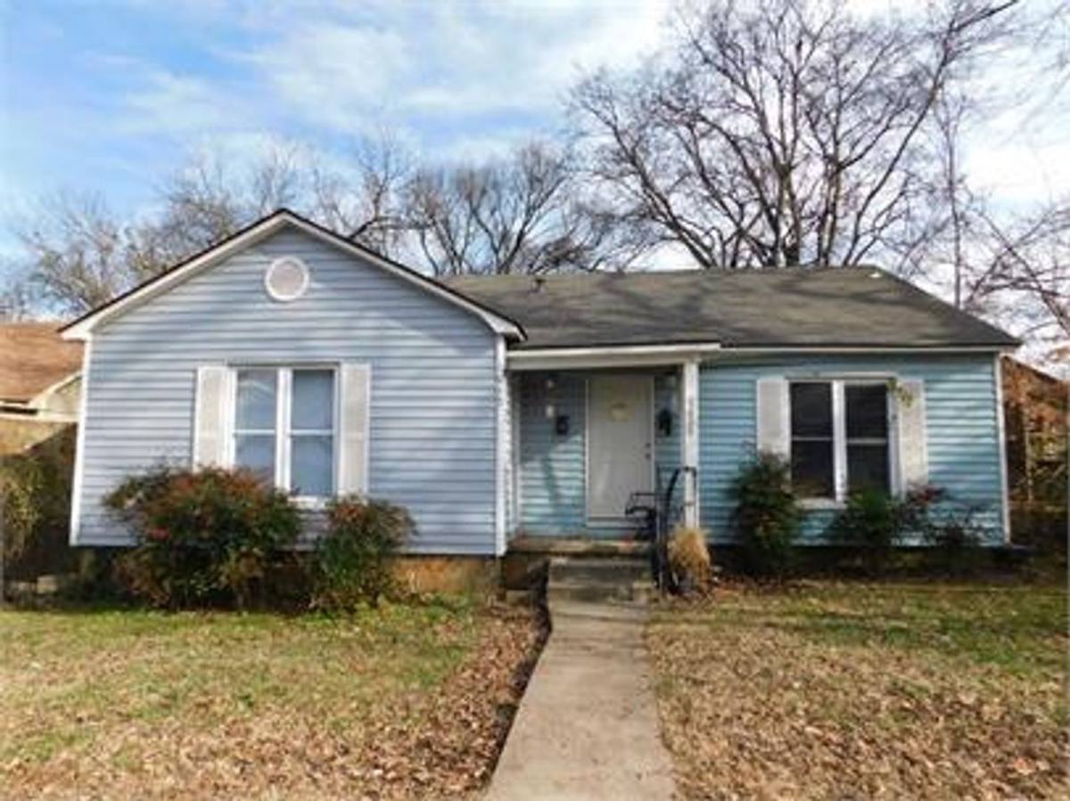 Townhouse for rent at 1017-1019 S 19th, Fort Smith, AR 72901