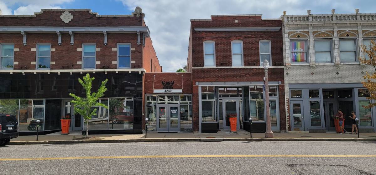 Apartment for rent at 4240 Manchester Ave, Saint Louis, MO 63110