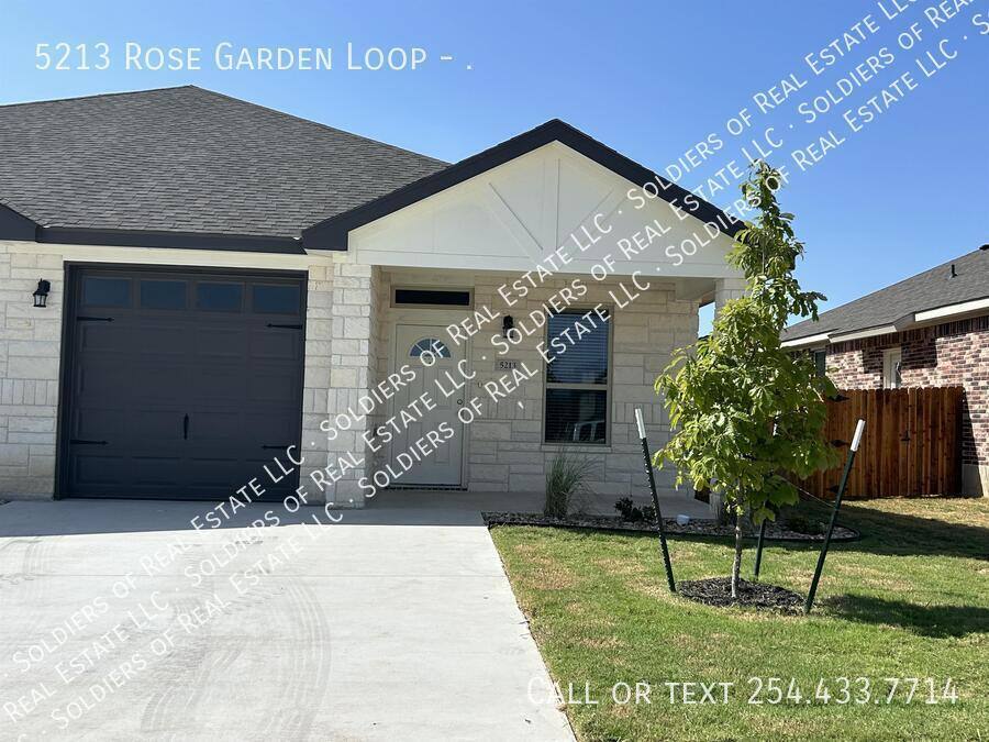 Townhouse for rent at 5213 Rose Garden Loop, Killeen, TX 76542