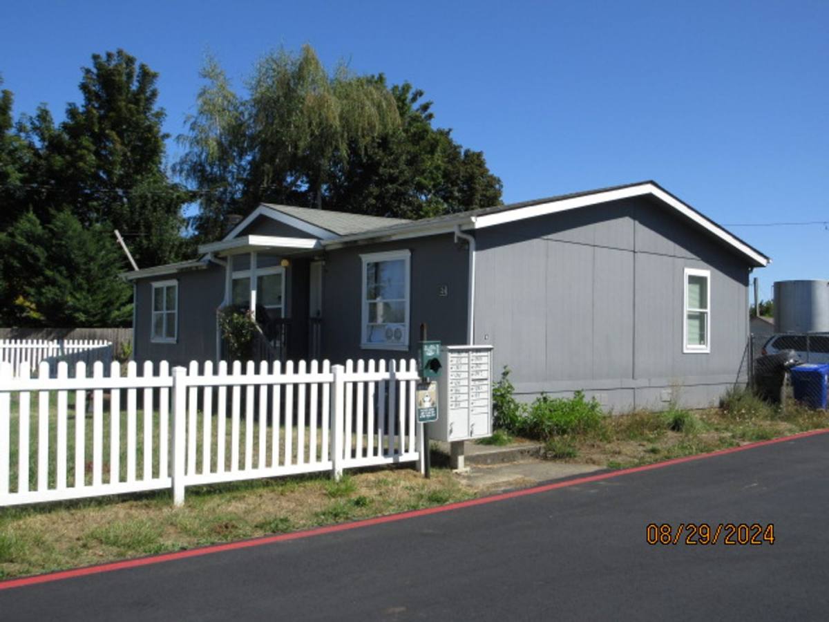 Apartment for rent at 10625 SE 362nd Ave, Boring, OR 97009